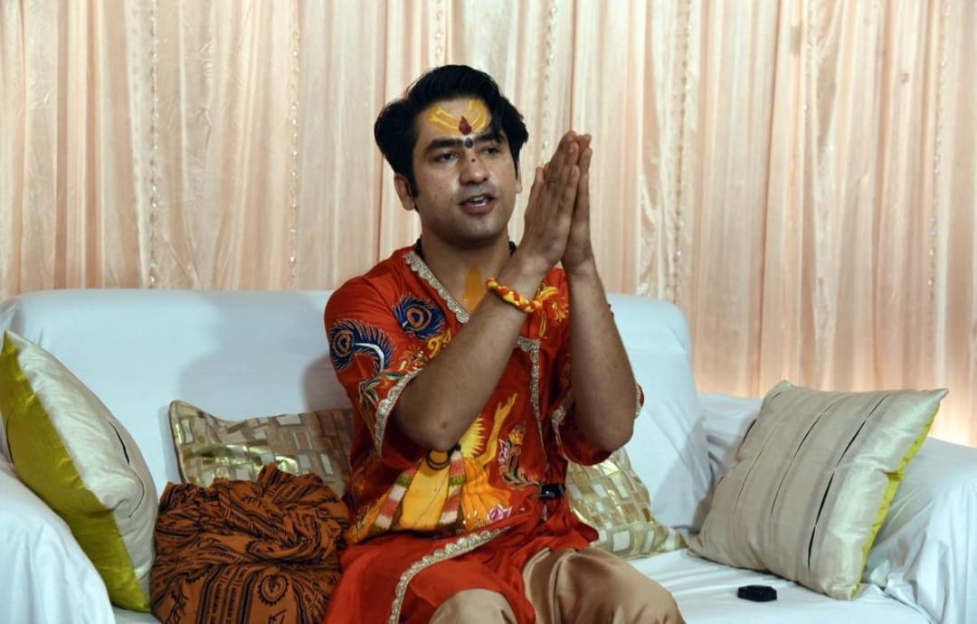 West Bengal: Congress files police complaint against Dhirendra Shastri amid stir over non-veg during Durga Puja
